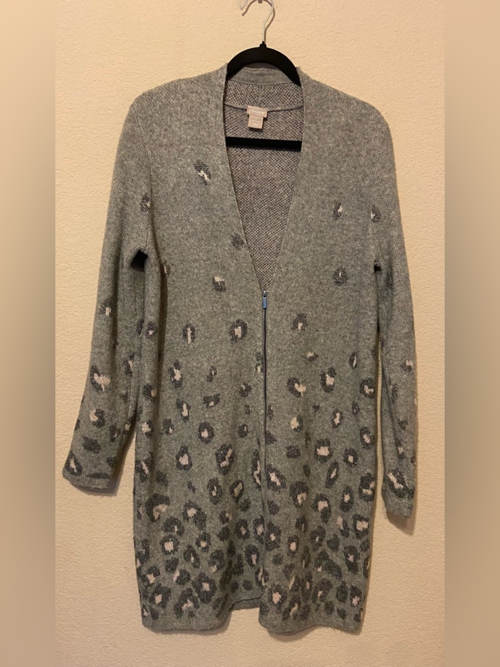 Chicos Gray Animal Print Embellished Jacquard Cardigan Women's Size 1/Medium